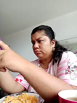 solnechka1 online show from October 2025 03:27:01 PM