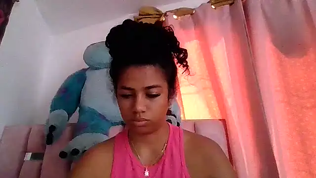 Snapshot of abby_moss_2 chatting on November 2025 02:38:02 PM abby moss 2 online show from November 2025 02:38:02 PM