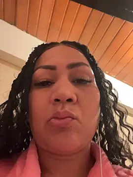 Snapshot of Ayleenpamelasexysquirt chatting on October 2025 07:25:02 PM Ayleenpamelasexysquirt online show from October 2025 07:25:02 PM