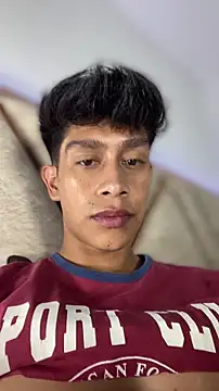 Jacovo2002 online show from November 2025 02:33:01 AM