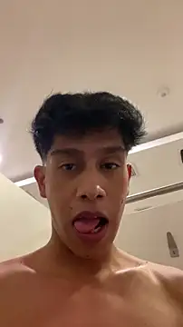 Jacovo2002 online show from April 2026 08:28:02 PM