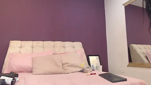 Valerii Mariin online show from December 2025 07:55:01 PM