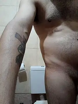 Ezeaxl online show from May 2026 10:07:01 PM