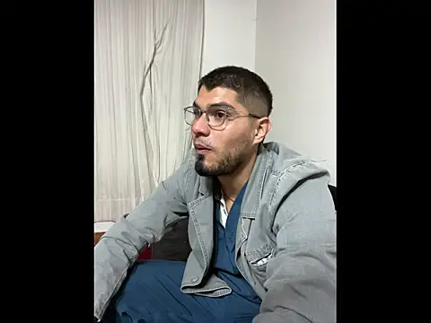 mirallesandbig online show from December 2025 11:20:02 PM