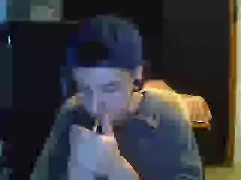 Snapshot of young-big-d chatting on May 2026 02:16:01 AM young-big-d online show from May 2026 02:16:01 AM