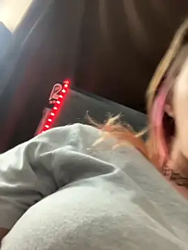 Snapshot of Mustbethemoney1234 chatting on October 2025 11:11:01 AM Mustbethemoney1234 online show from October 2025 11:11:01 AM