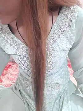 Snapshot of Khushi_rani chatting on February 2026 04:31:01 AM Khushi rani online show from February 2026 04:31:01 AM