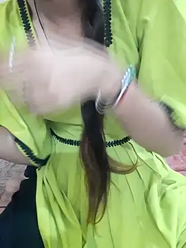 Snapshot of Khushi_rani chatting on February 2026 04:30:01 AM Khushi rani online show from February 2026 04:30:01 AM