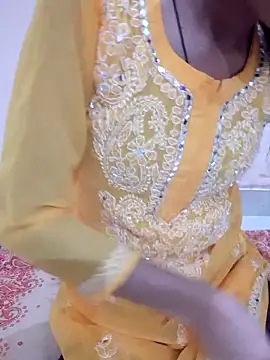 Snapshot of Khushi_rani chatting on February 2026 04:57:02 AM Khushi rani online show from February 2026 04:57:02 AM