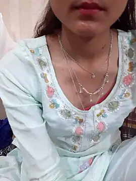 Snapshot of Khushi_rani chatting on February 2026 04:34:02 AM Khushi rani online show from February 2026 04:34:02 AM