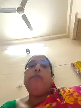 Snapshot of Khushi-20 chatting on October 2025 06:39:02 AM Khushi-20 online show from October 2025 06:39:02 AM