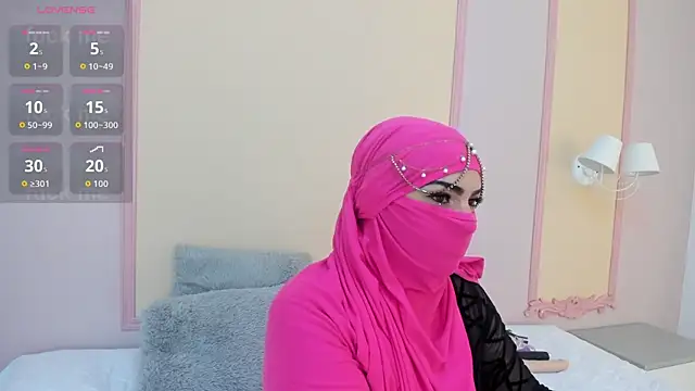 Snapshot of _naylaa_ chatting on March 2026 03:43:02 AM naylaa online show from March 2026 03:43:02 AM