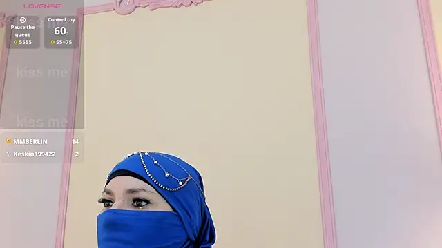 Snapshot of _naylaa_ chatting on March 2026 04:01:01 AM naylaa online show from March 2026 04:01:01 AM