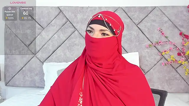 Snapshot of _naylaa_ chatting on April 2026 03:28:01 AM naylaa online show from April 2026 03:28:01 AM