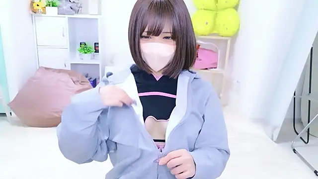 Snapshot of 39_miku chatting on April 2026 10:28:01 AM 39 miku online show from April 2026 10:28:01 AM