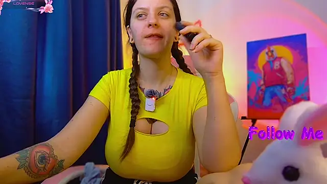 Snapshot of Ann_mikela chatting on April 2026 10:24:02 AM Ann mikela online show from April 2026 10:24:02 AM