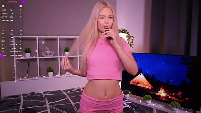 KaryTasch online show from November 2025 09:13:02 PM