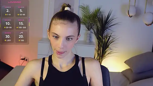 mia silkk online show from November 2025 06:29:02 AM