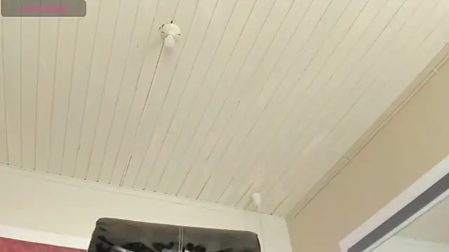 Snapshot of Shara_Goddes05 chatting on November 2025 04:09:02 PM Shara Goddes05 online show from November 2025 04:09:02 PM