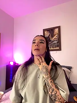  Emily Sands  online show from October 2025 11:20:01 PM