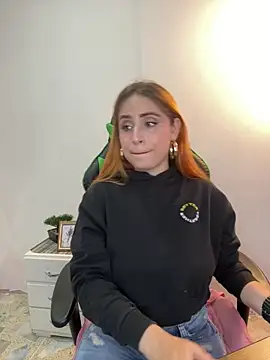 Snapshot of Adeline_1 chatting on October 2025 07:35:02 PM Adeline 1 online show from October 2025 07:35:02 PM