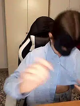  aliceewonder  online show from January 2026 05:06:02 PM