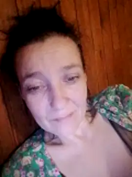Snapshot of velvet_2200 chatting on October 2025 06:45:02 PM velvet 2200 online show from October 2025 06:45:02 PM