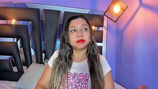 Snapshot of Alessandra_Voss chatting on October 2025 12:49:01 PM Alessandra Voss online show from October 2025 12:49:01 PM