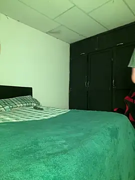 Im Camii online show from November 2025 05:59:01 PM