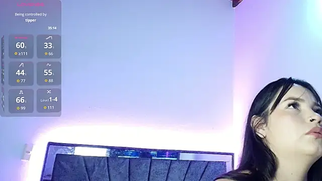 Snapshot of Desire_dollOFC chatting on October 2025 03:01:02 PM Desire dollOFC online show from October 2025 03:01:02 PM