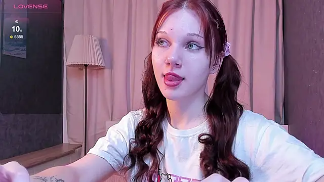 Snapshot of MargoViento chatting on March 2026 08:53:01 PM MargoViento online show from March 2026 08:53:01 PM