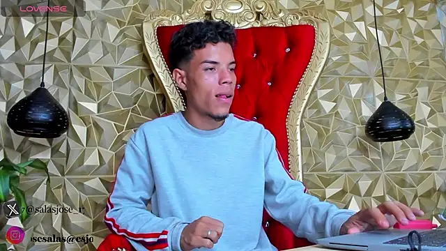 jhojan foxxx  online show from November 2025 08:40:01 PM