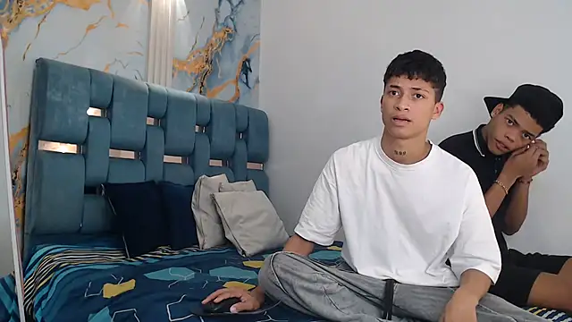 EMPIRE BOYS1 online show from February 2026 07:34:02 PM