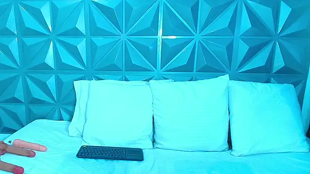 Snapshot of Gretta_Milf1 chatting on October 2025 04:02:02 AM Gretta Milf1 online show from October 2025 04:02:02 AM