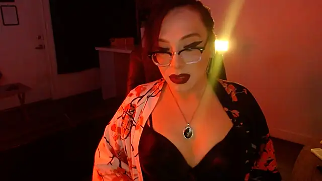 MiniMonroe online show from October 2025 08:59:02 AM