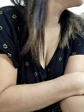 Tanha18 online show from November 2025 08:59:02 AM