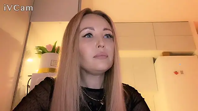 Snapshot of Biryanna chatting on March 2026 06:15:01 PM Biryanna online show from March 2026 06:15:01 PM