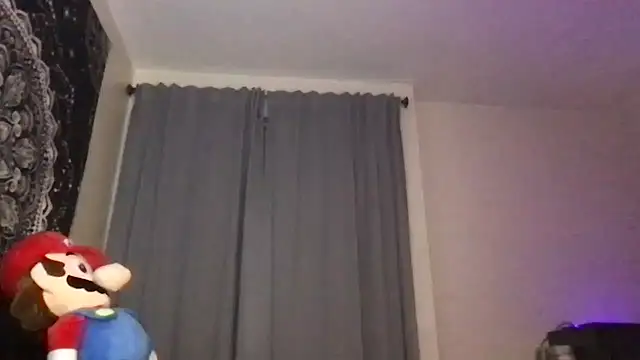 Snapshot of Glow92 chatting on October 2025 06:48:01 AM Glow92 online show from October 2025 06:48:01 AM