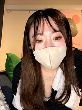 Snapshot of yura_ra_ra chatting on October 2025 12:17:02 PM yura ra ra online show from October 2025 12:17:02 PM