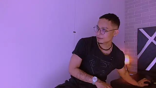 Jayden Morris online show from March 2026 06:58:02 PM