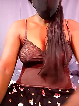 Snapshot of Mishel_hot chatting on November 2025 02:16:02 PM Mishel hot online show from November 2025 02:16:02 PM