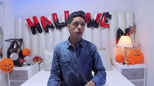 GaelCarter online show from November 2025 03:52:02 AM