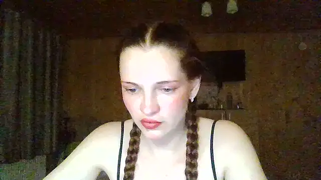 AmeliieLaFleur online show from May 2026 09:01:02 PM