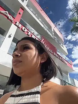 AlyssaRay online show from April 2026 01:59:01 PM