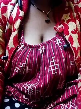 Snapshot of Susma_g chatting on December 2025 04:45:02 PM Susma g online show from December 2025 04:45:02 PM