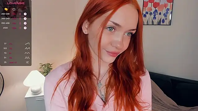 Snapshot of Foxy_blush chatting on December 2025 07:10:02 PM Foxy blush online show from December 2025 07:10:02 PM