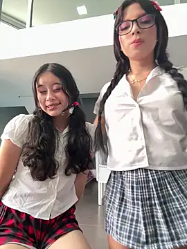 Snapshot of l0lita_sweet chatting on December 2025 03:18:02 PM l0lita sweet online show from December 2025 03:18:02 PM