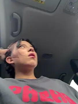 Snapshot of l0lita_sweet chatting on February 2026 03:19:02 PM l0lita sweet online show from February 2026 03:19:02 PM