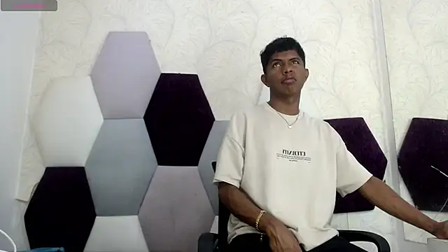 Mick storm online show from February 2026 07:10:02 PM