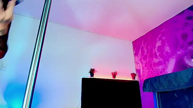 Snapshot of ANGEL_EVIL_S7 chatting on November 2025 12:28:01 PM ANGEL EVIL S7 online show from November 2025 12:28:01 PM